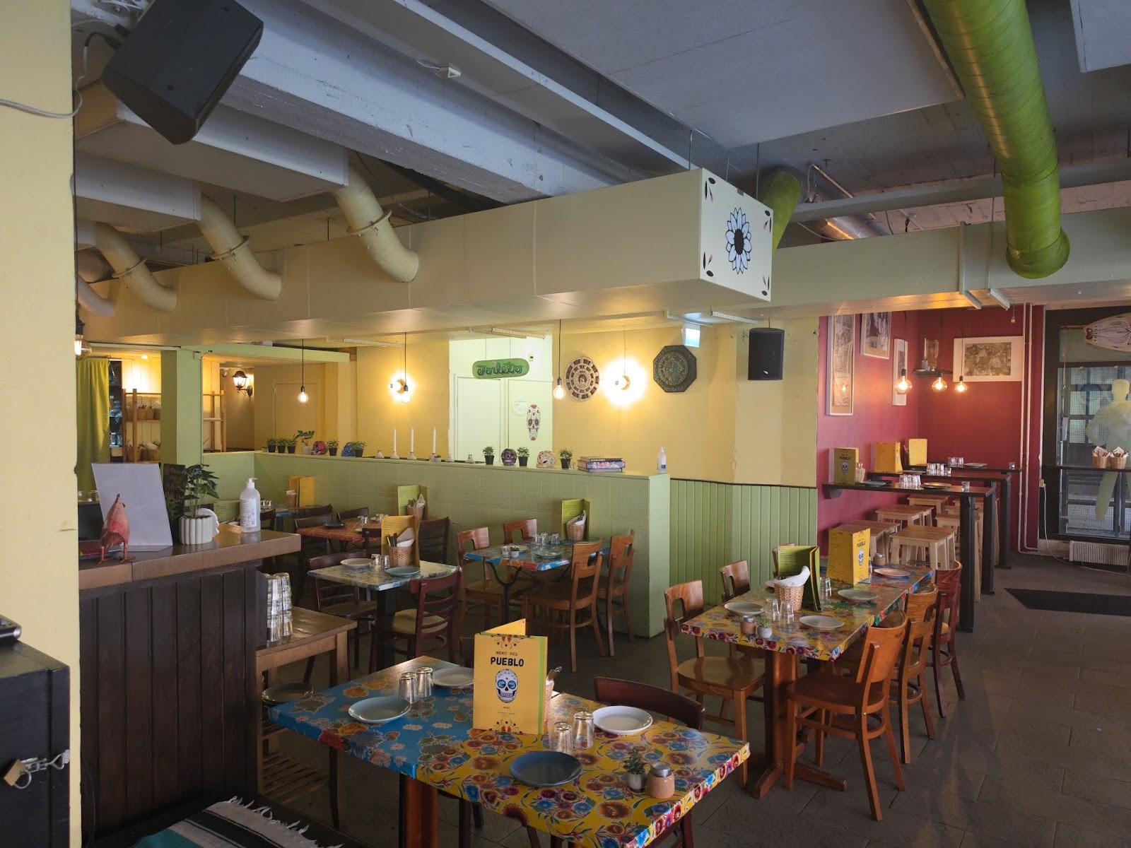 Restaurant Pueblo Bar y Taqueria: the place