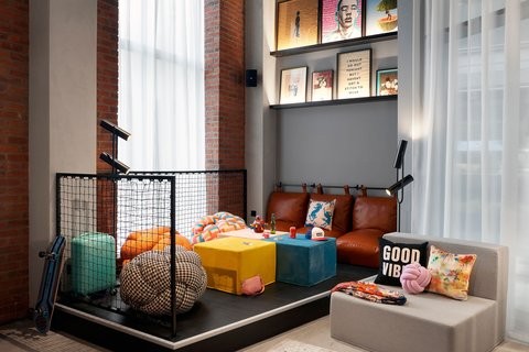 Moxy Manchester City: the place