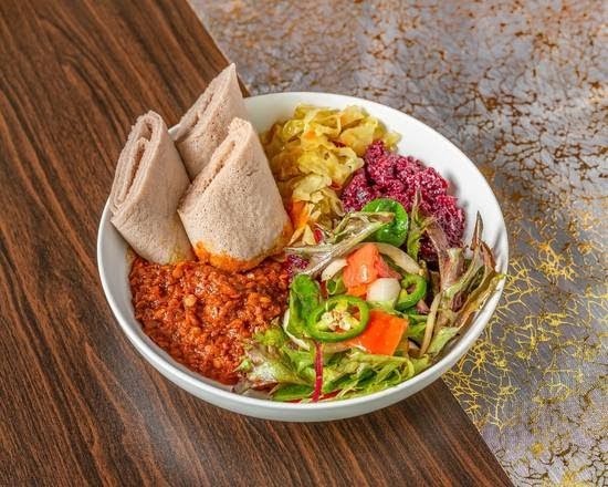 Eatopia Eatery: food & drinks