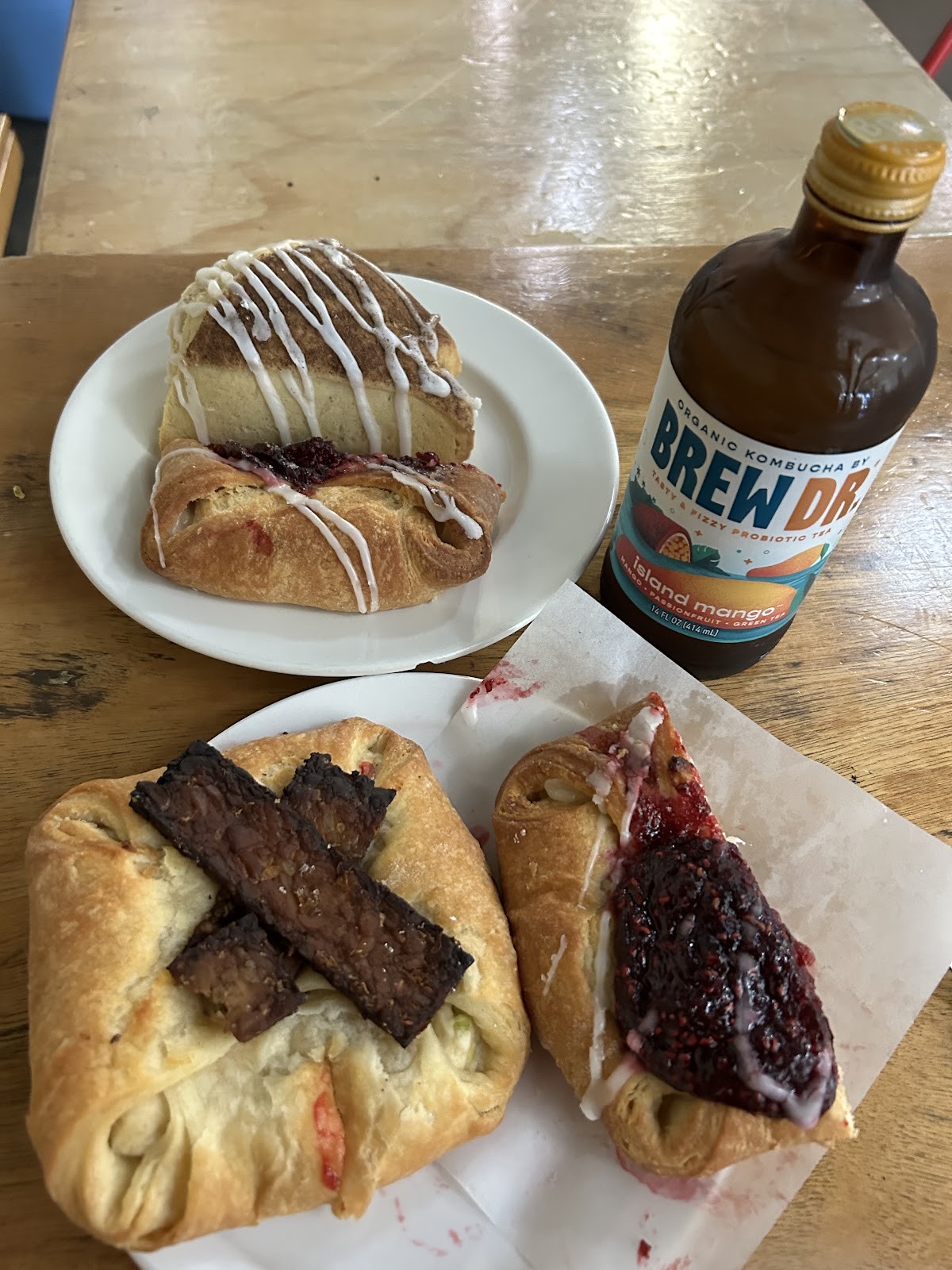 Sweetpea Baking Co.: food & drinks