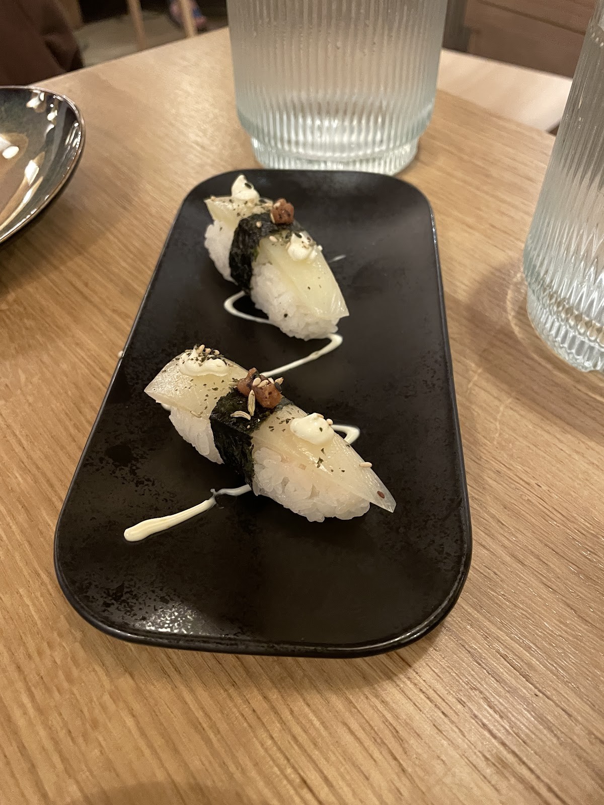 Bloom Sushi Marais: food & drinks