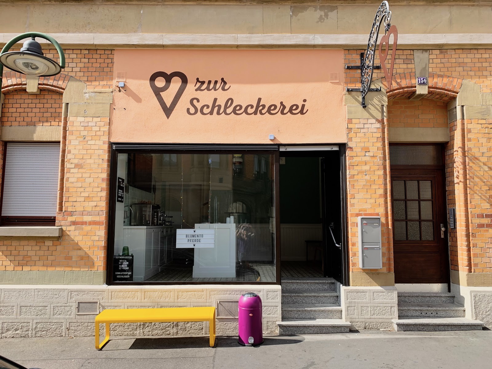 Zur Schleckerei: the place