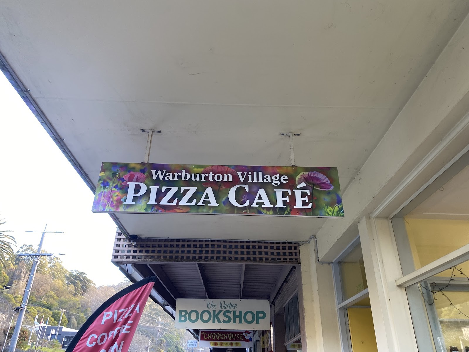 Warburton Village Pizza Cafe: the place