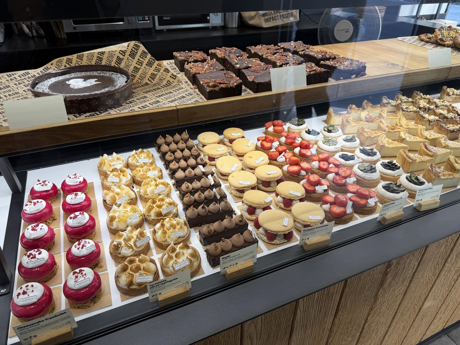 Land & Monkeys: food & drinks