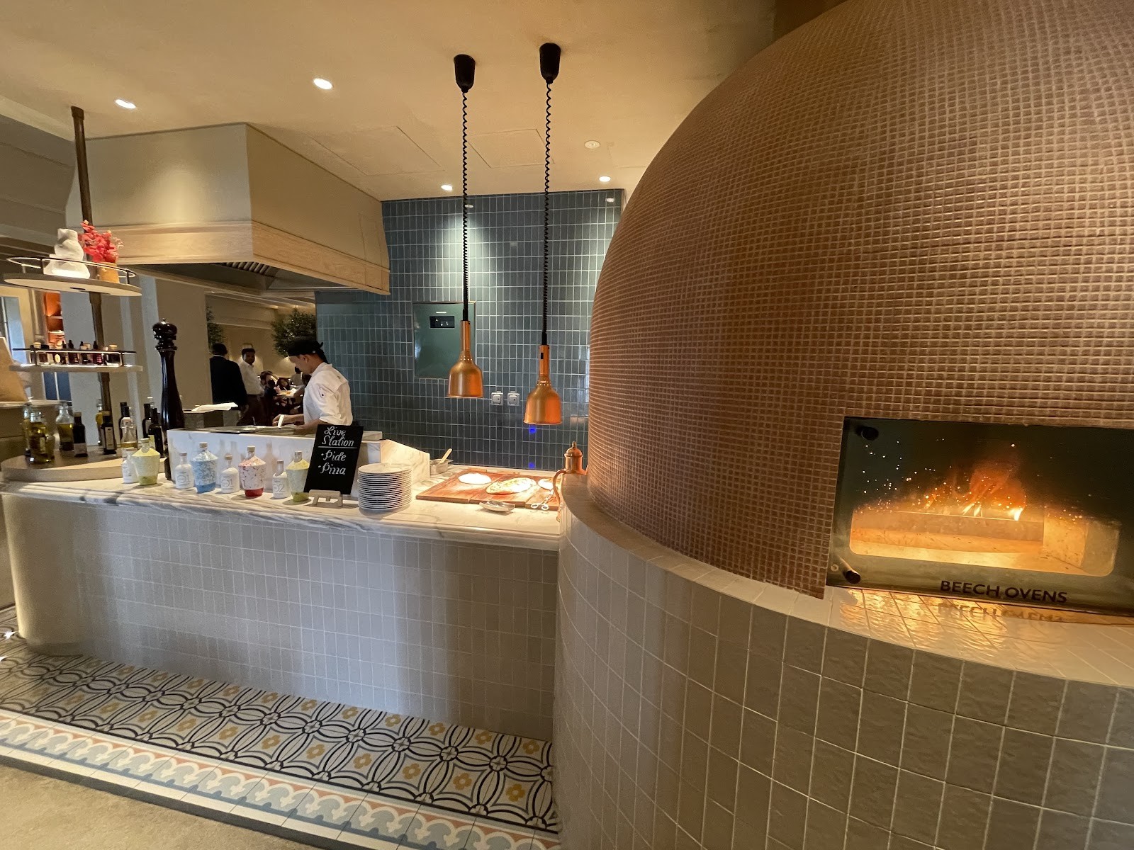 Zala Restaurant: the place