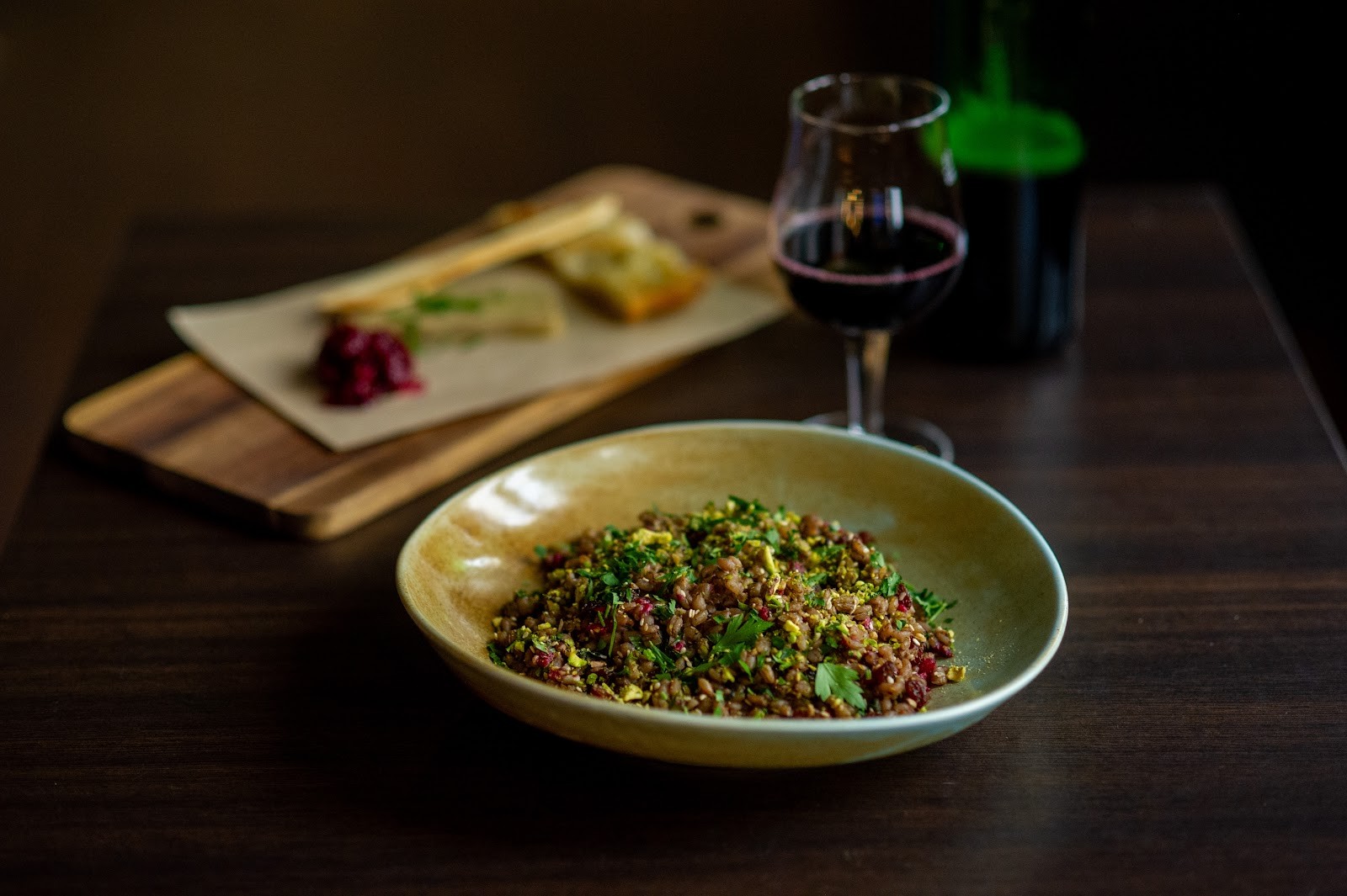 Bacchi Syre: food & drinks