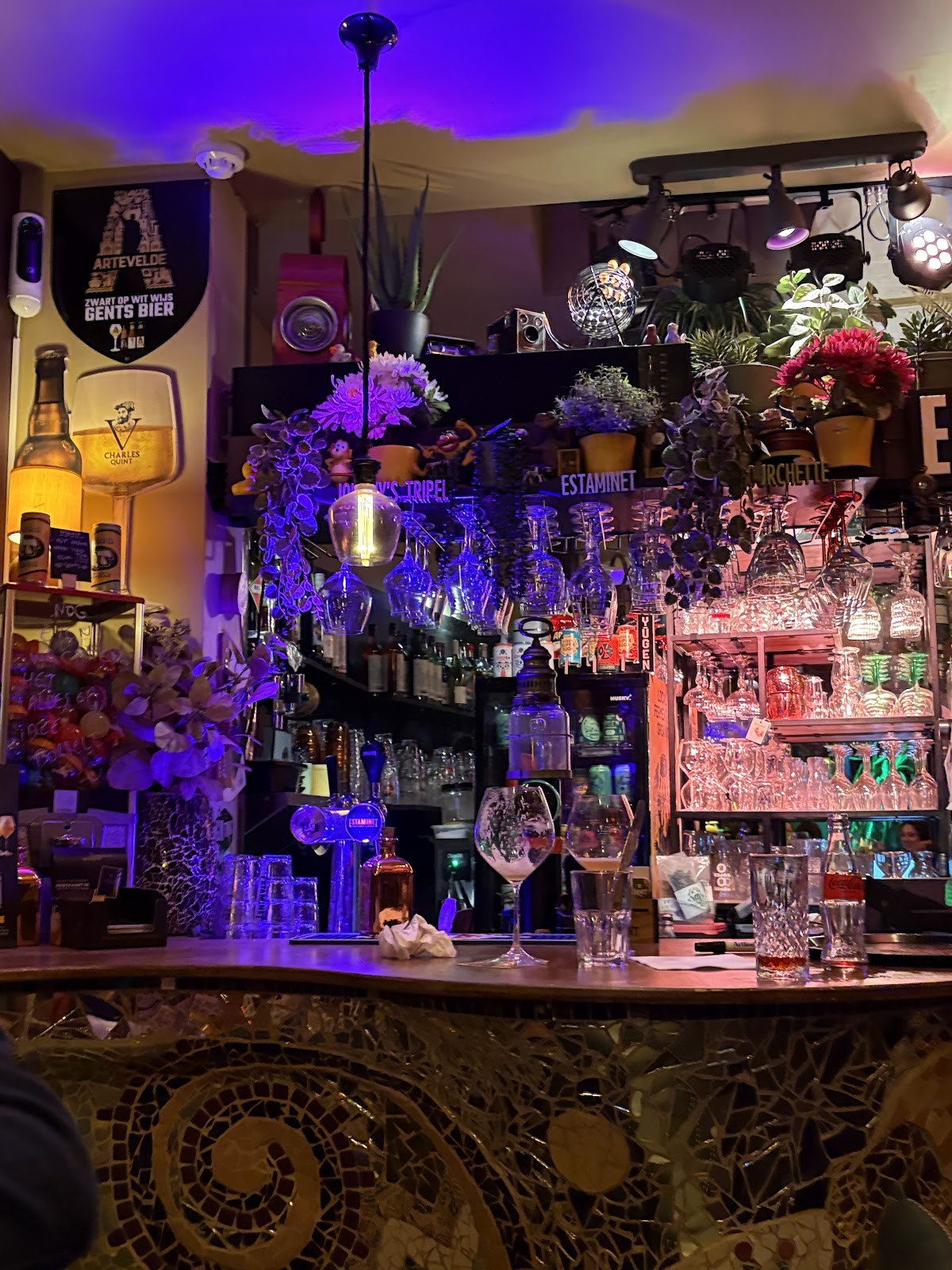 Den Johnny: the place