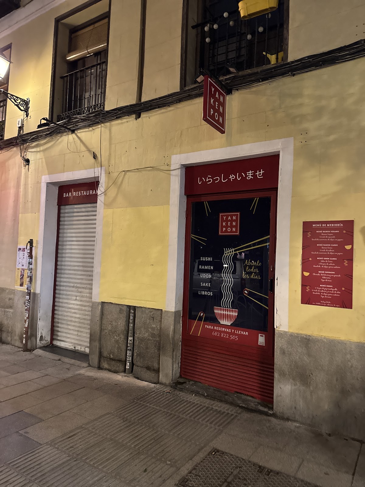 Yan Ken Pon - Sushi Ramen y Librería: the place