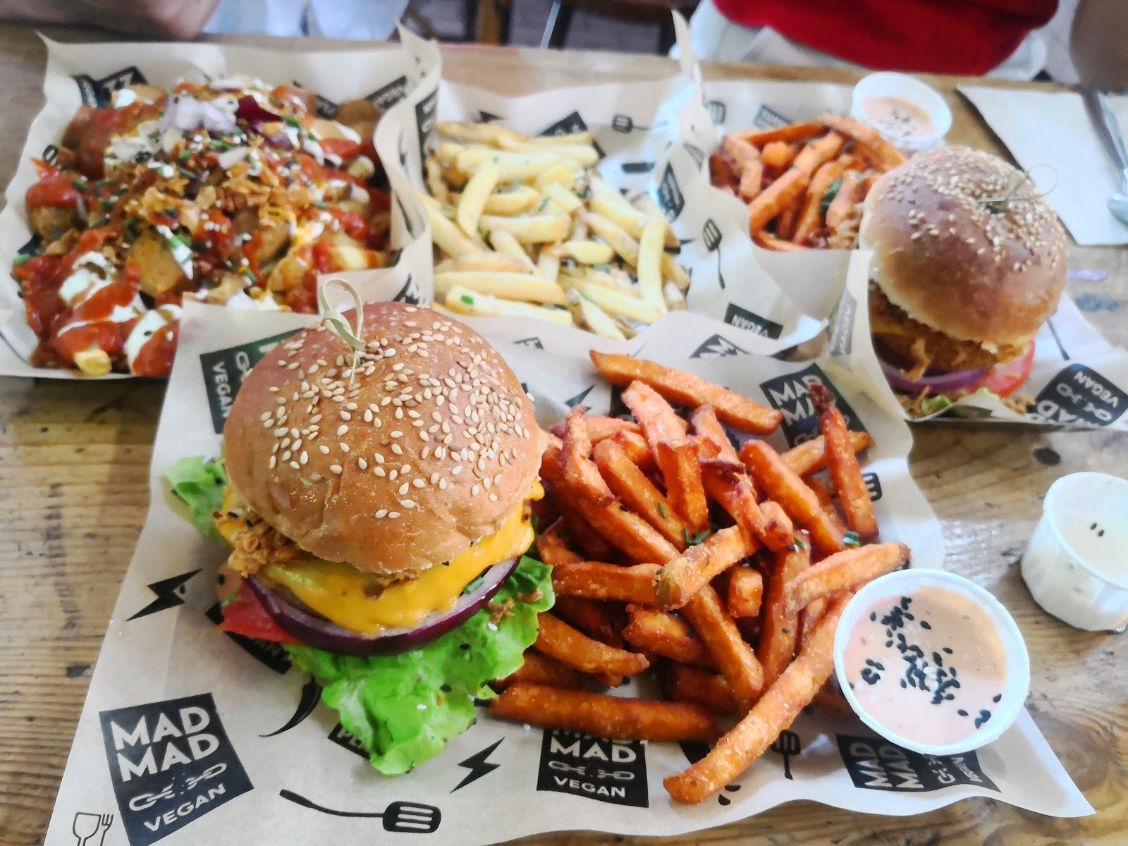 Mad Mad Vegan: food & drinks