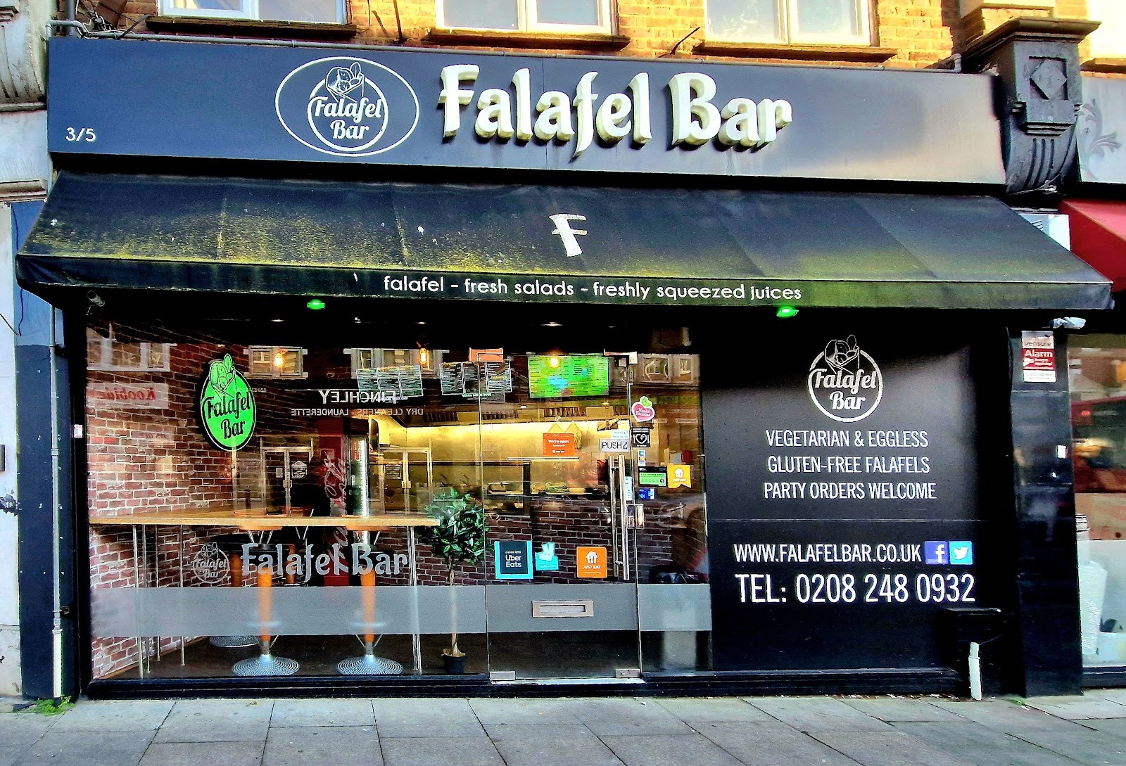 Falafel Bar Finchley: the place