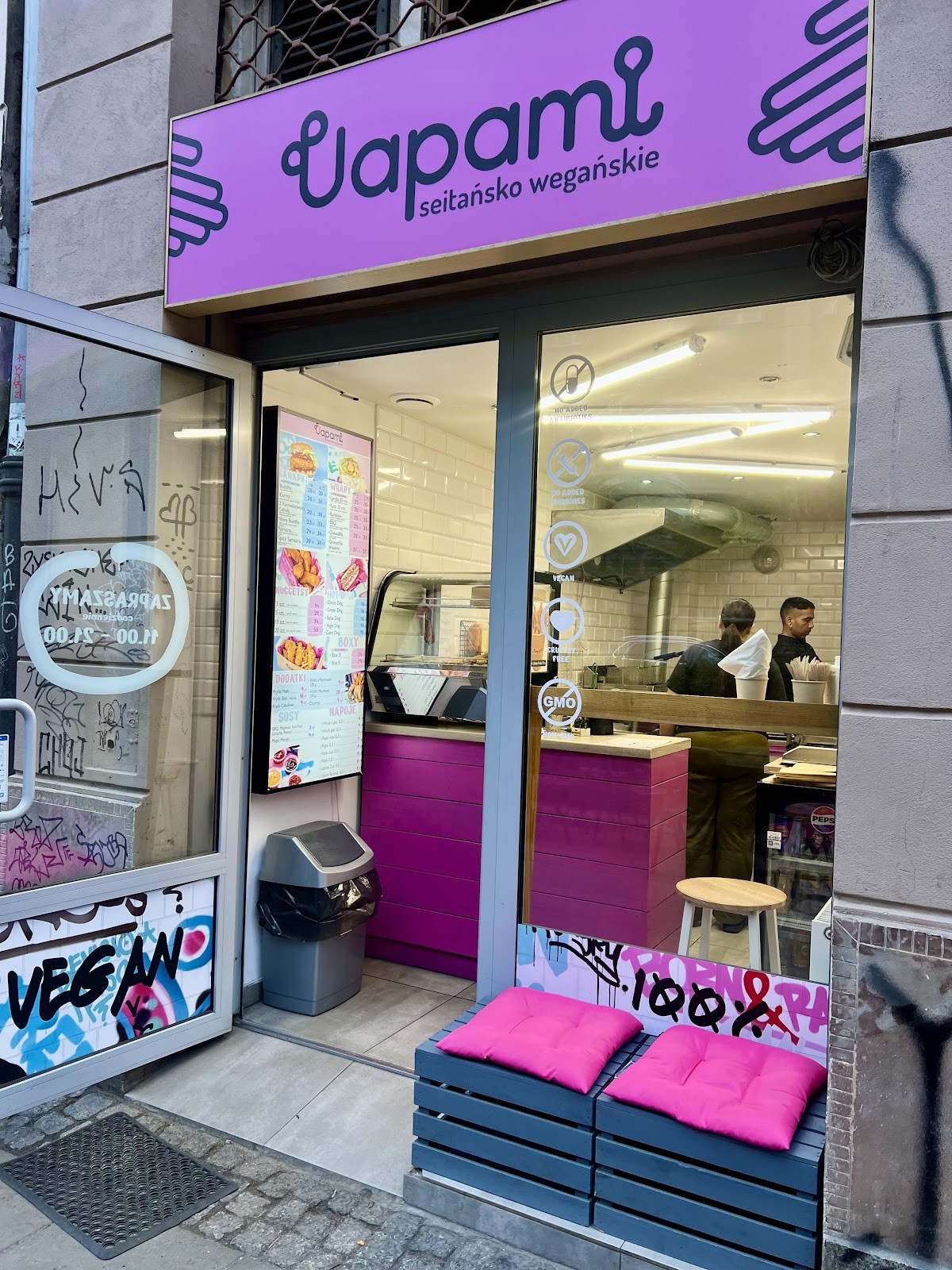 Uapami Seitan Burger: the place