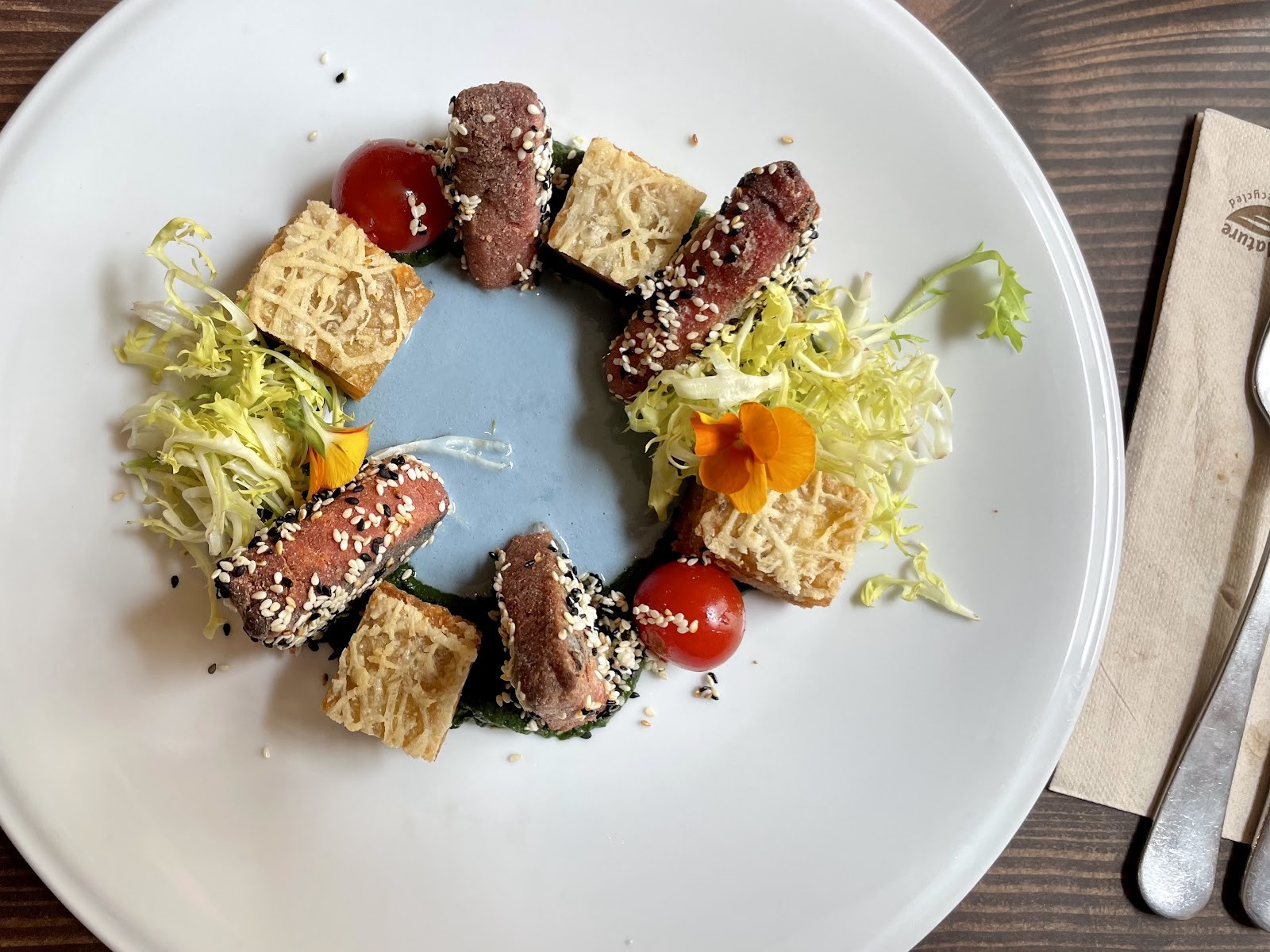 Kong - Food Made With Compassion: food & drinks
