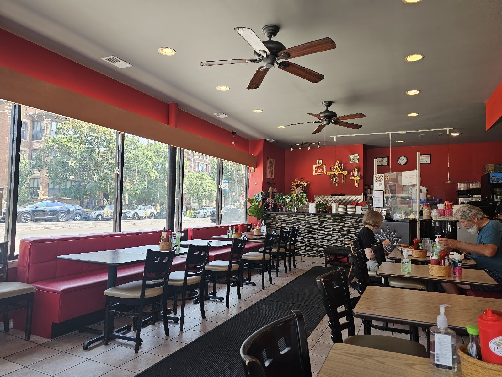 Urban Vegan Thai Cuisine: the place
