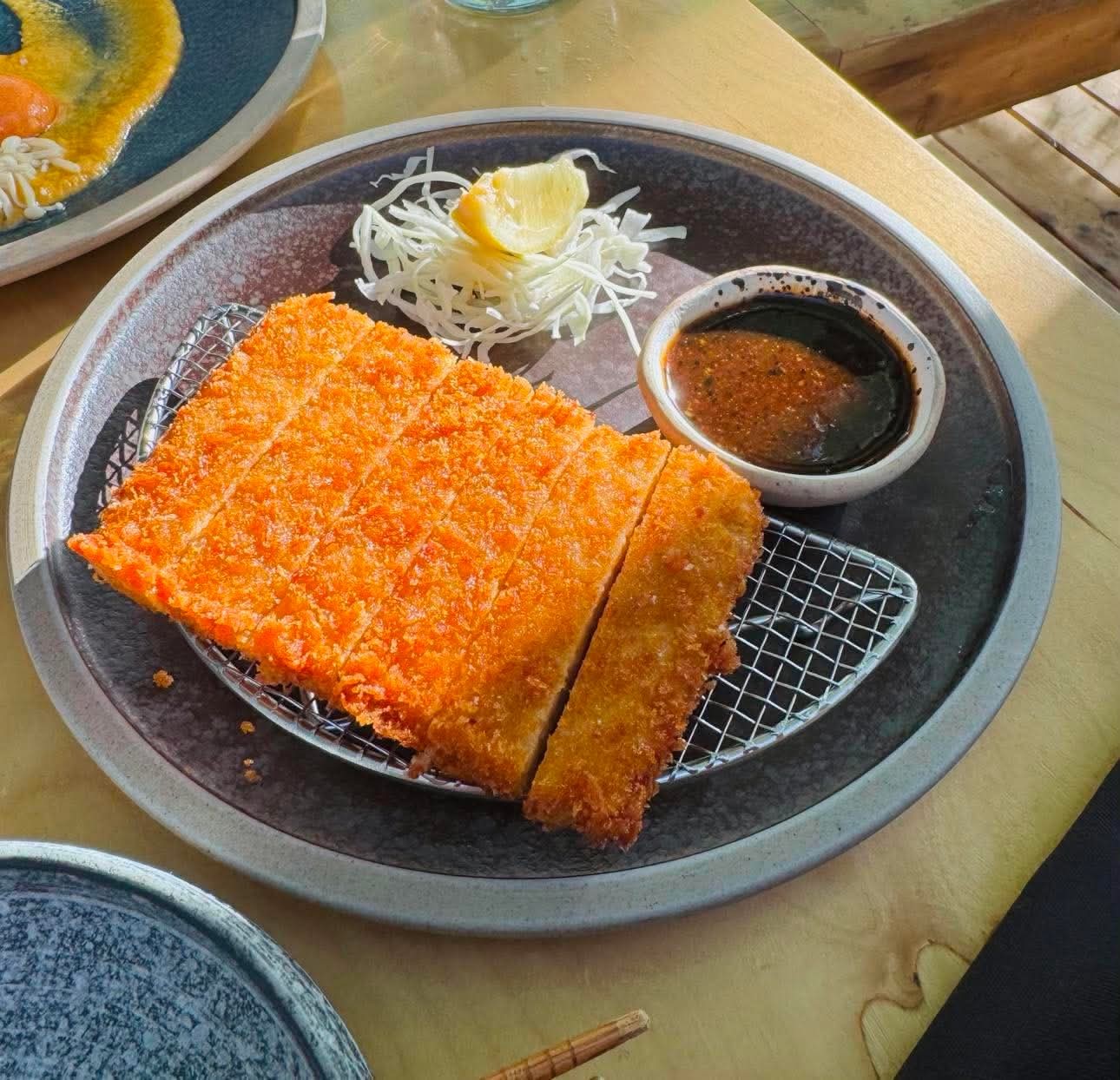 Umami Ramen & Izakaya: food & drinks