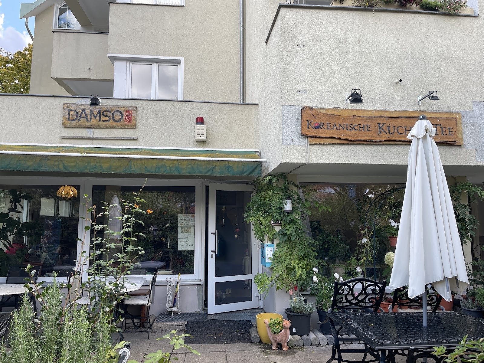 DAMSO Teehaus: the place