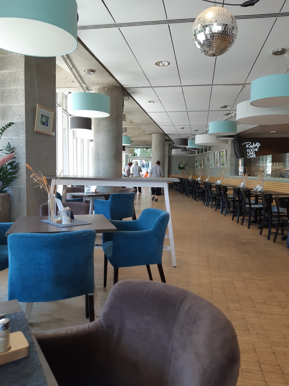 Rudolfs Küche und Café: the place
