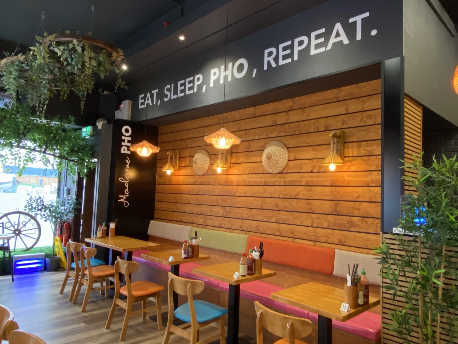 Madame Pho: the place