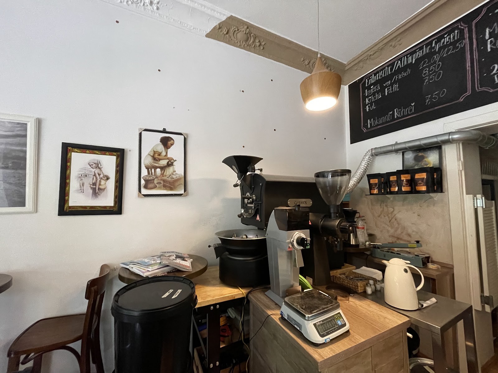 Cafe MokannTi: the place