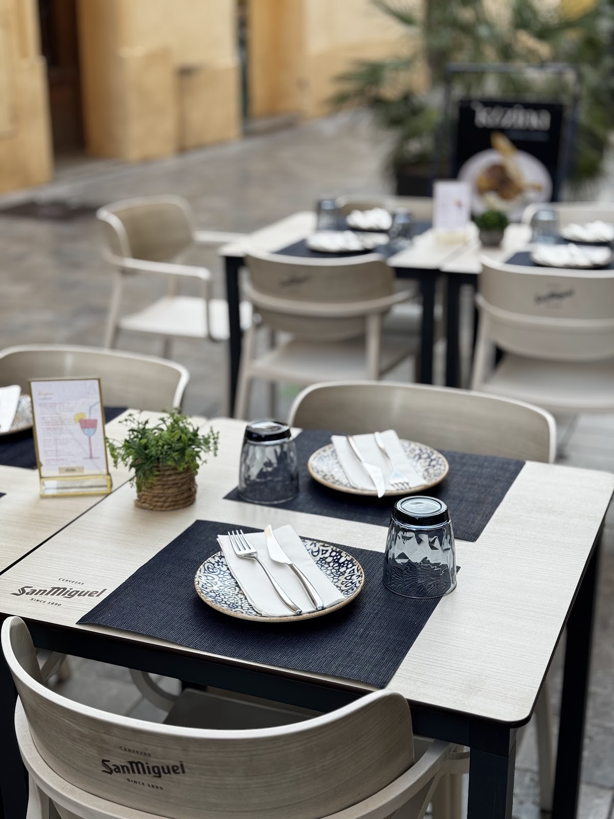 Kuzina: the place