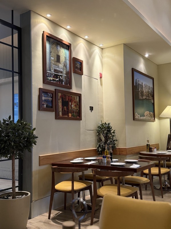 Carluccio’s – Arabian Ranches 2: photo 4