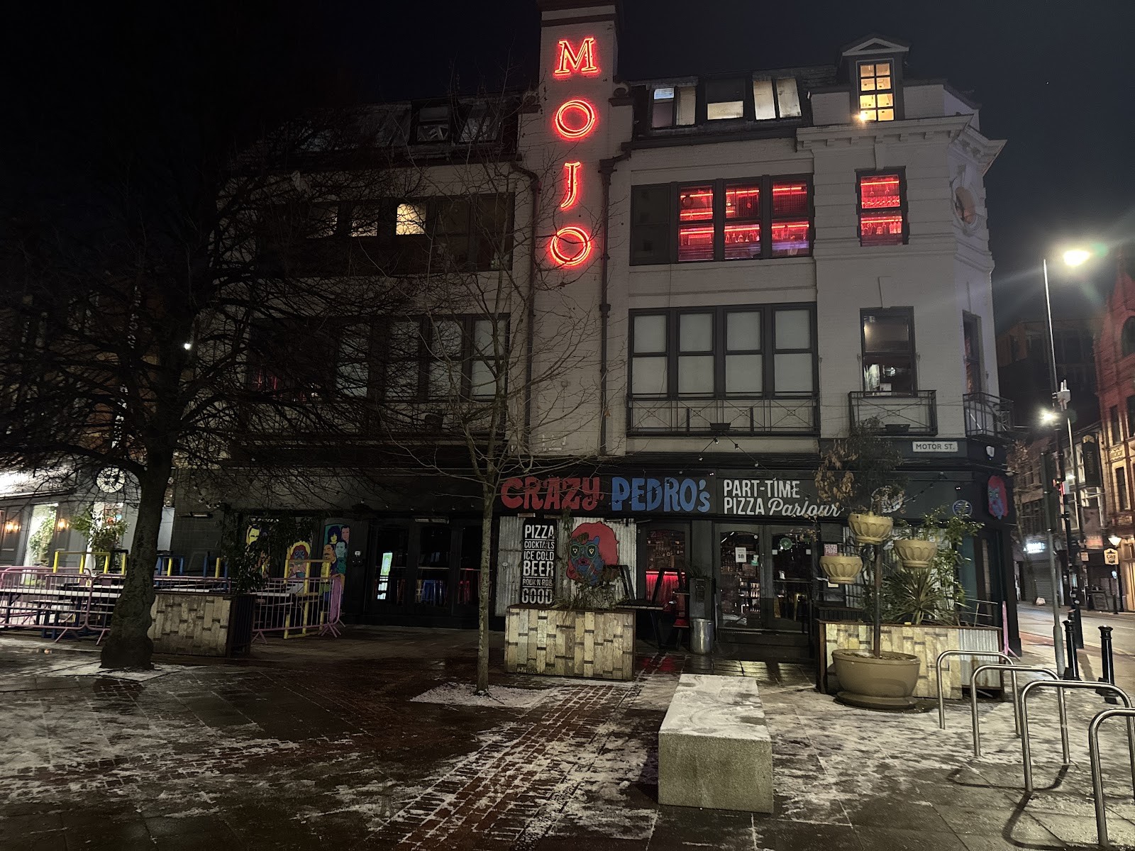 Crazy Pedro's Bridge Street: the place