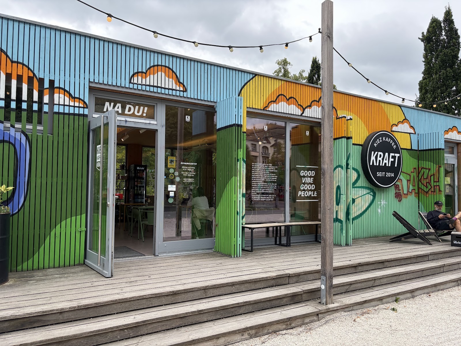 Kiez Kaffee Kraft: the place