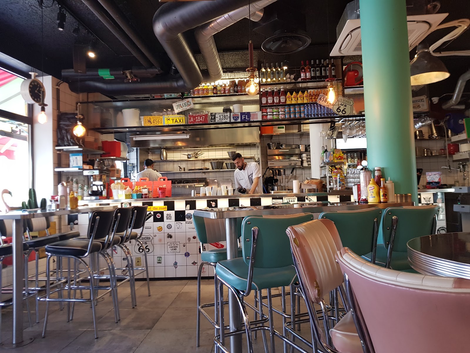 Lily's Burger: the place