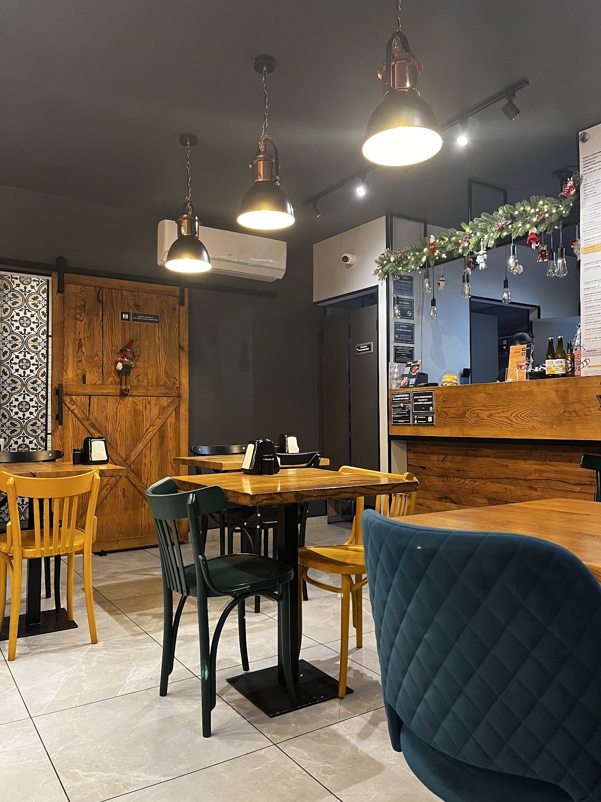 Burgerija: the place