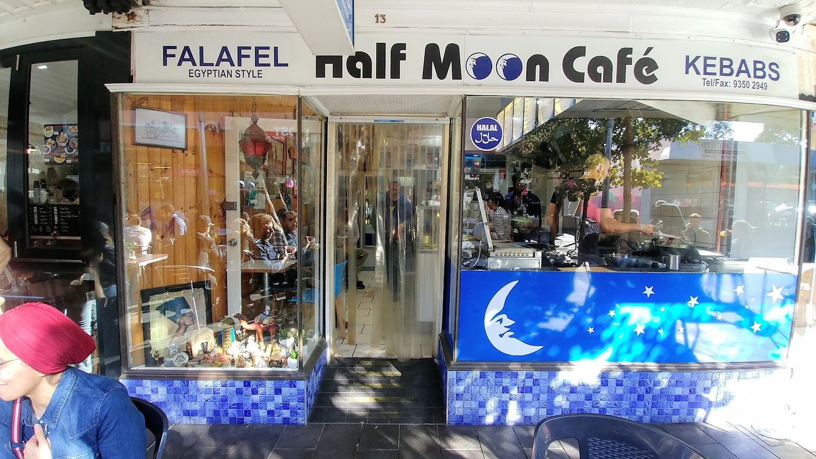 Half Moon Cafe: the place