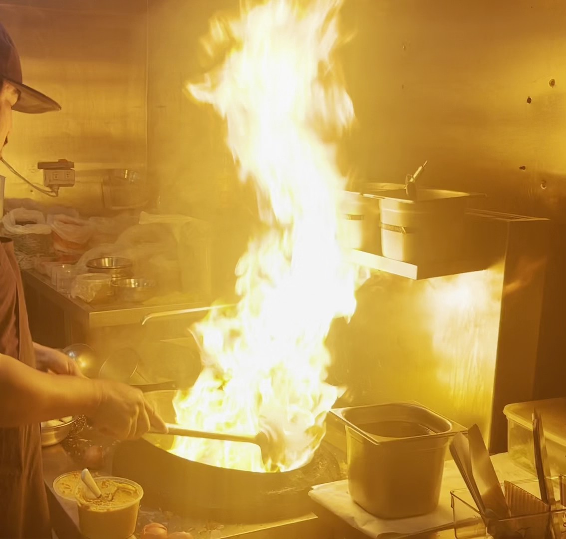 Lek's Thai Cafe: the place