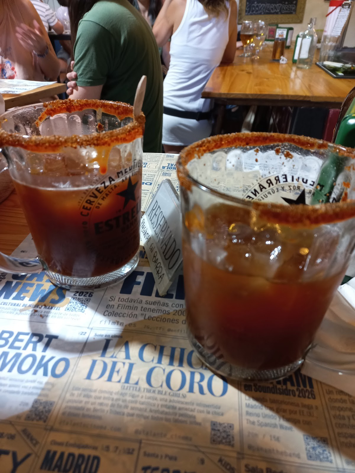 Don Gato Bar: food & drinks