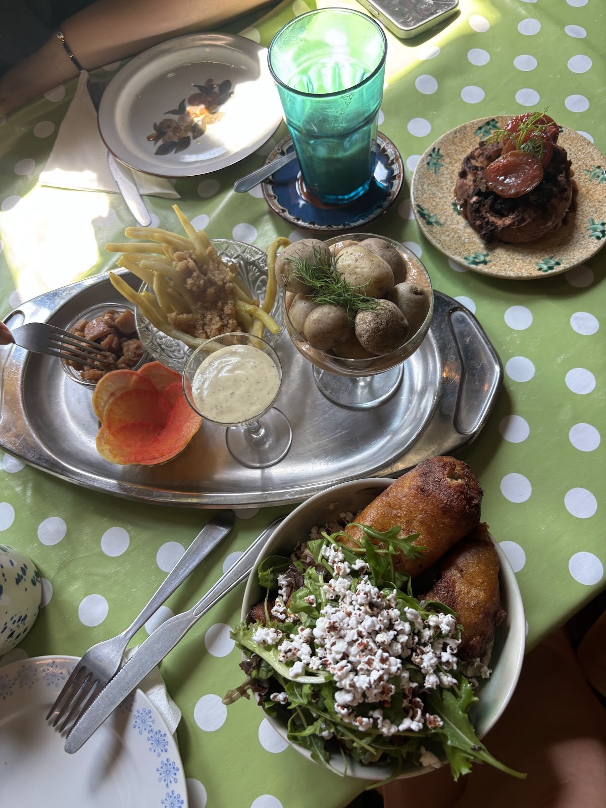 bar mir: food & drinks