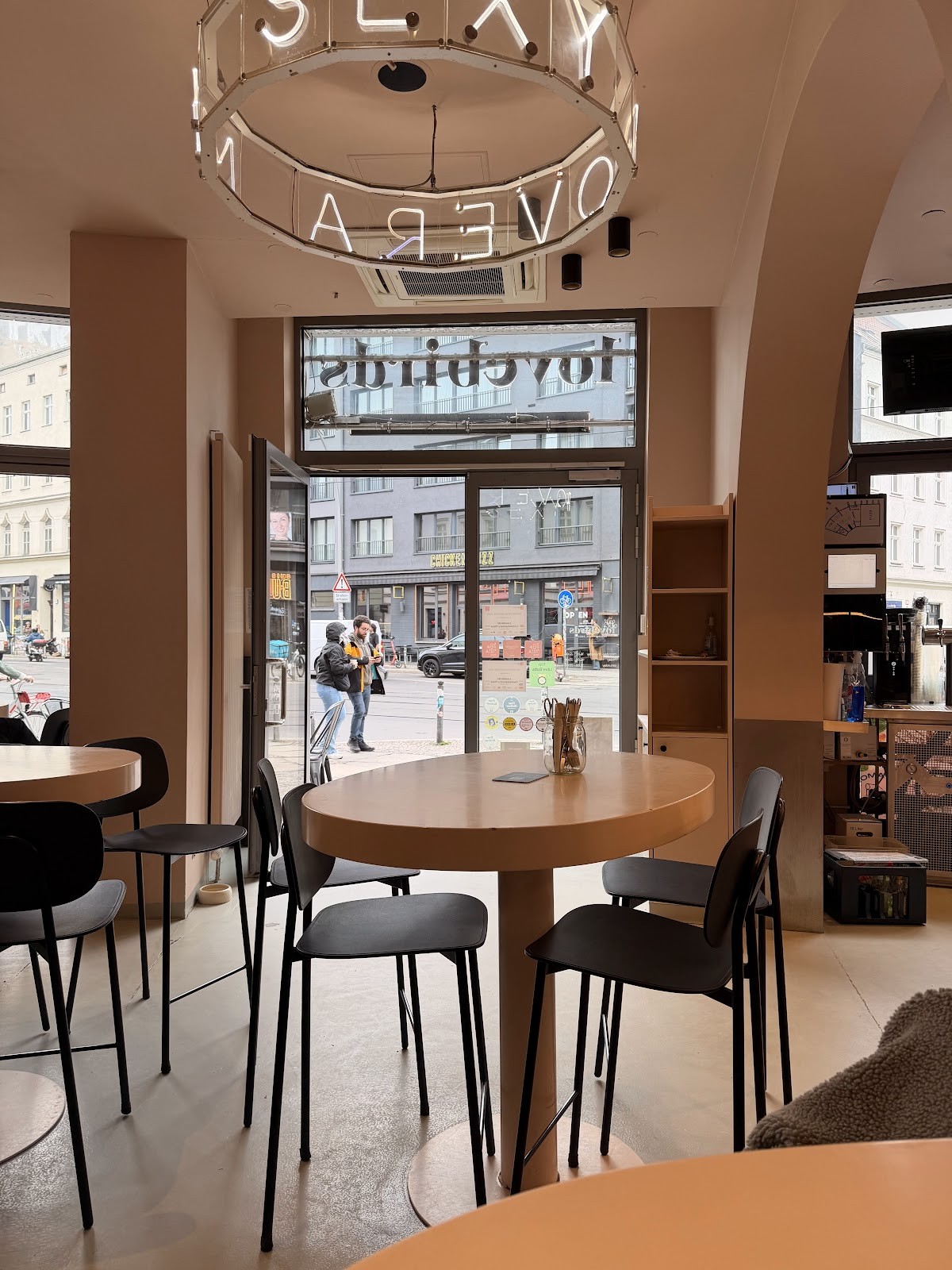 Lovebirds - Contemporary Pizza: the place