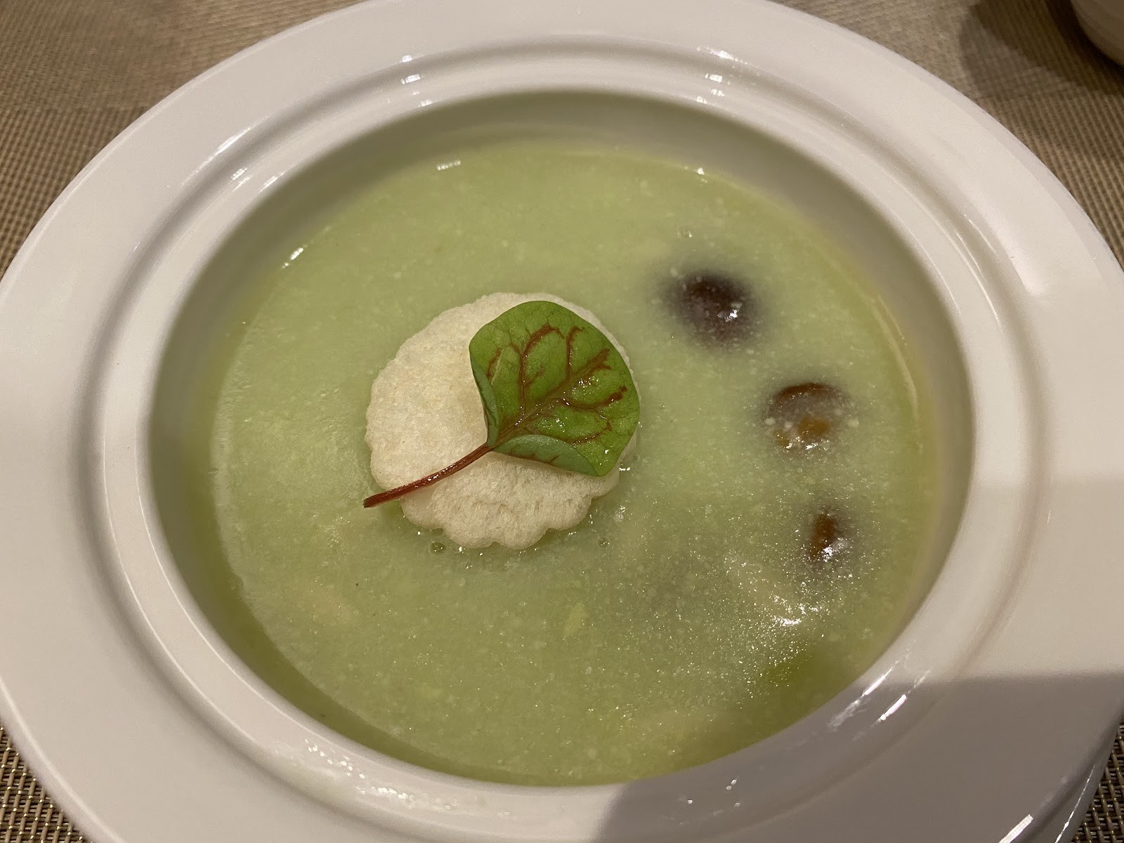 Yangming Spring Creative (Pure Vegan Life) Vegetarian Cuisine - Zhongxiao Branch: food & drinks