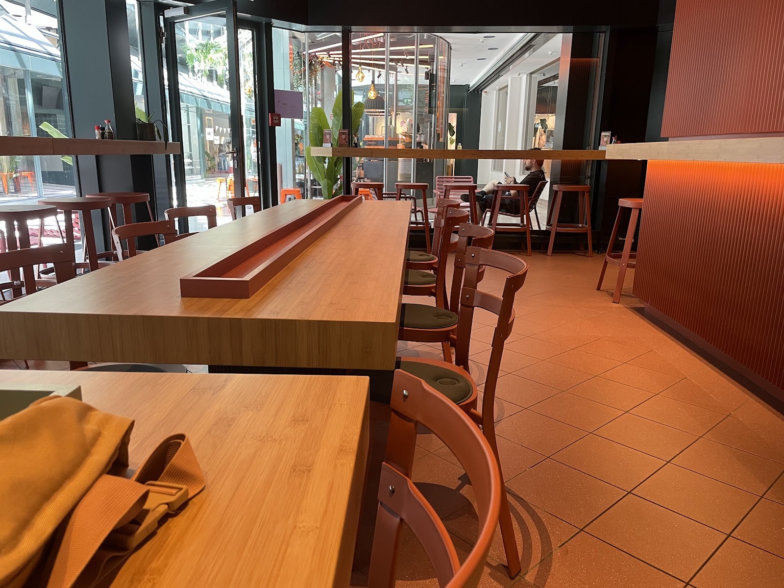SHOBU POKÉ & DELI: the place
