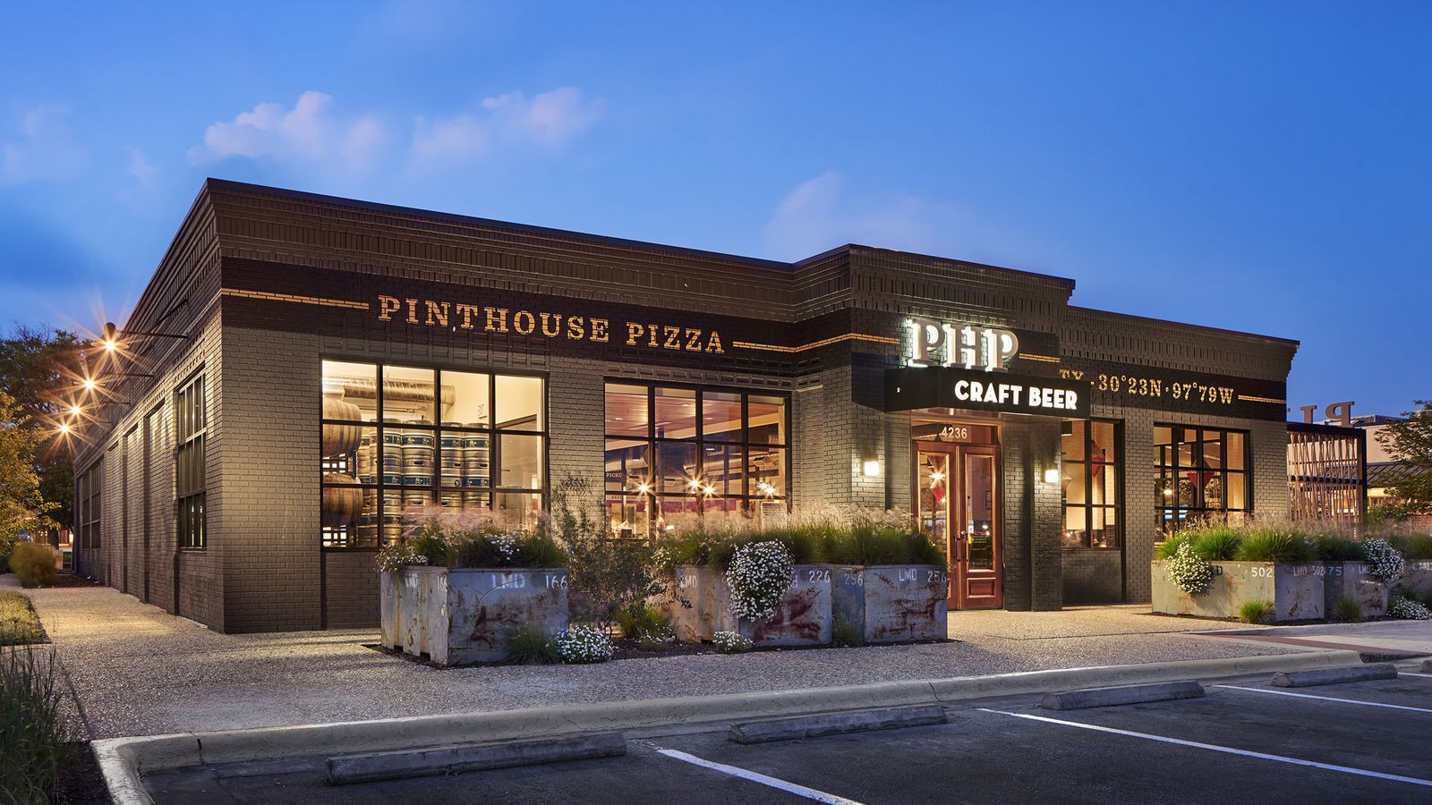 Pinthouse Pizza: the place