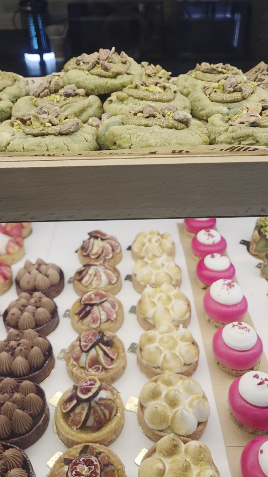 Land&Monkeys Beaubourg: food & drinks