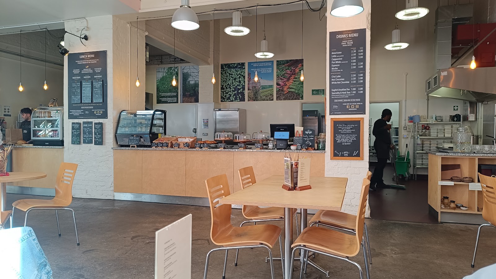 The Hive Café and Bakery: the place
