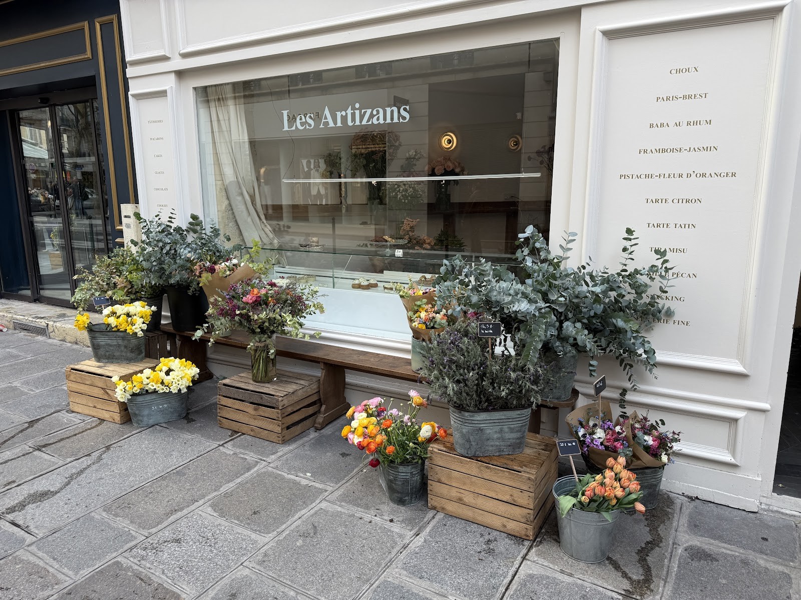Les Artizans: the place