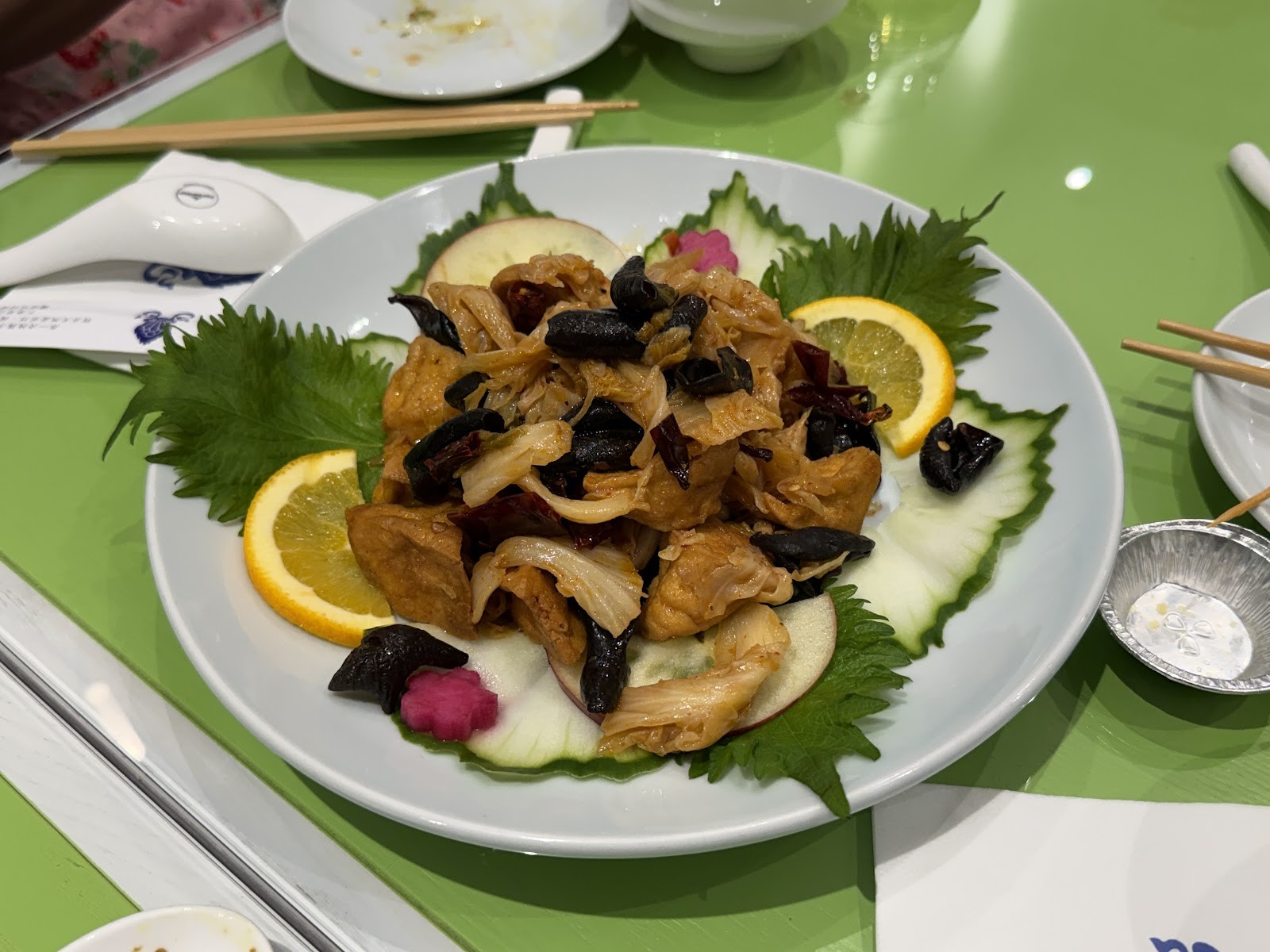 Glorious Jewel Vegetarian Cuisine: food & drinks