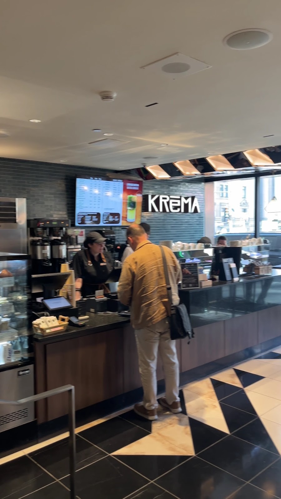 CAFÉ KRÉMA: the place