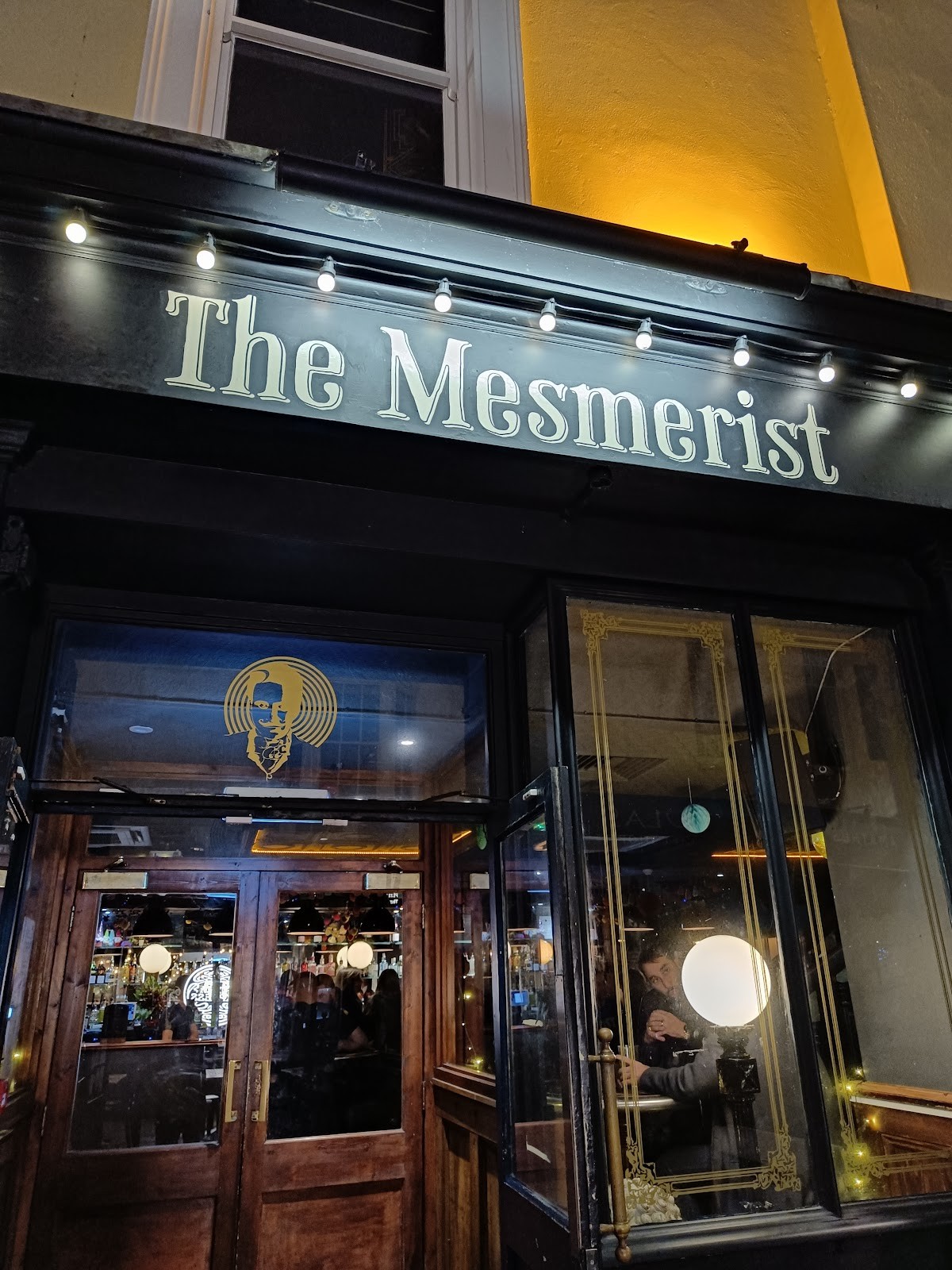Mesmerist: the place