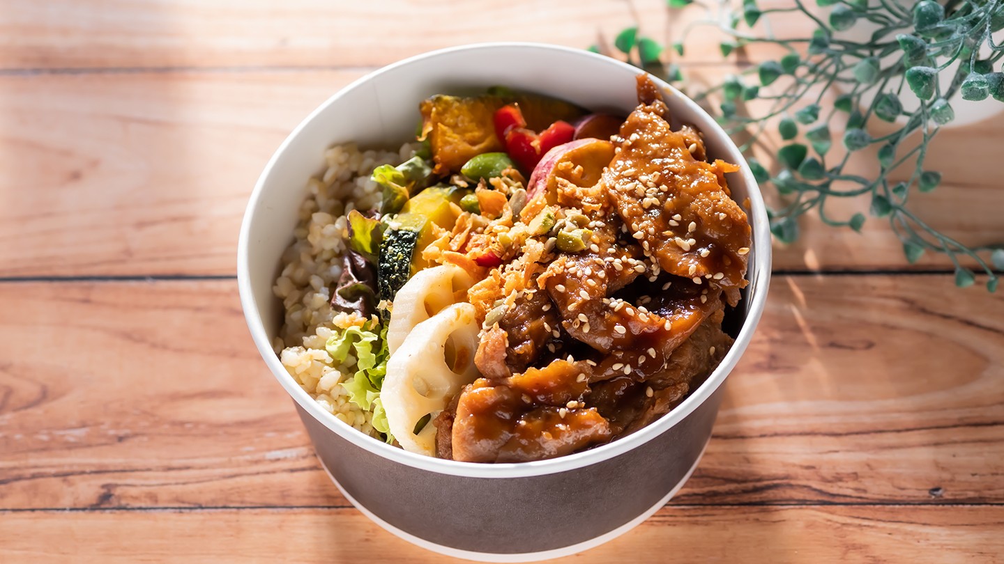 NEXT RESTAURANT – Vegan Delivery Only（Suidobashi）: food & drinks
