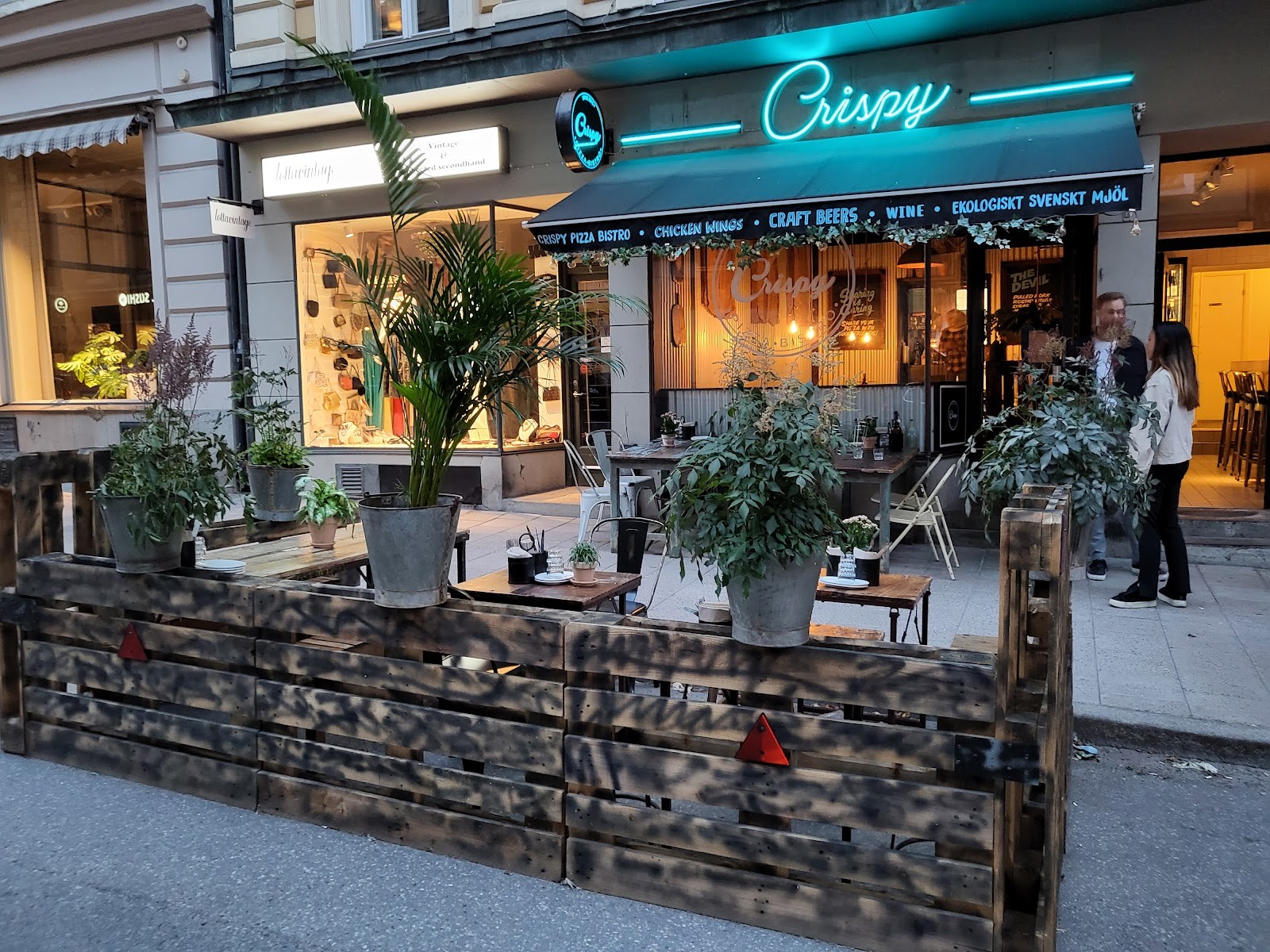 Crispy Pizza Bistro - Vasastan: the place
