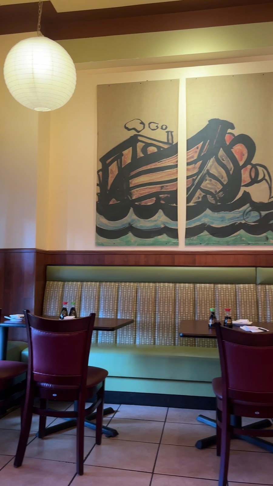 Irashai Sushi: the place