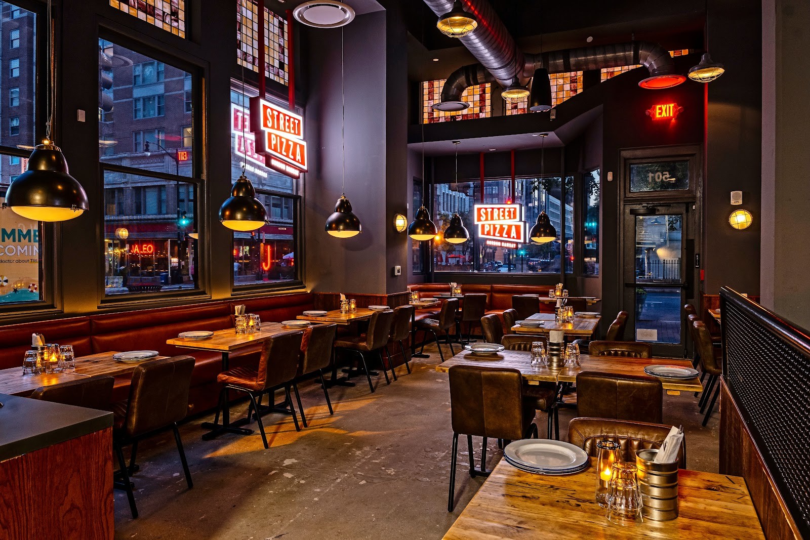 Gordon Ramsay Street Pizza - Washington D.C.: the place