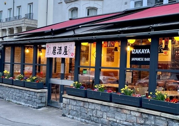 Izakaya Clifton Japanese Bar: the place