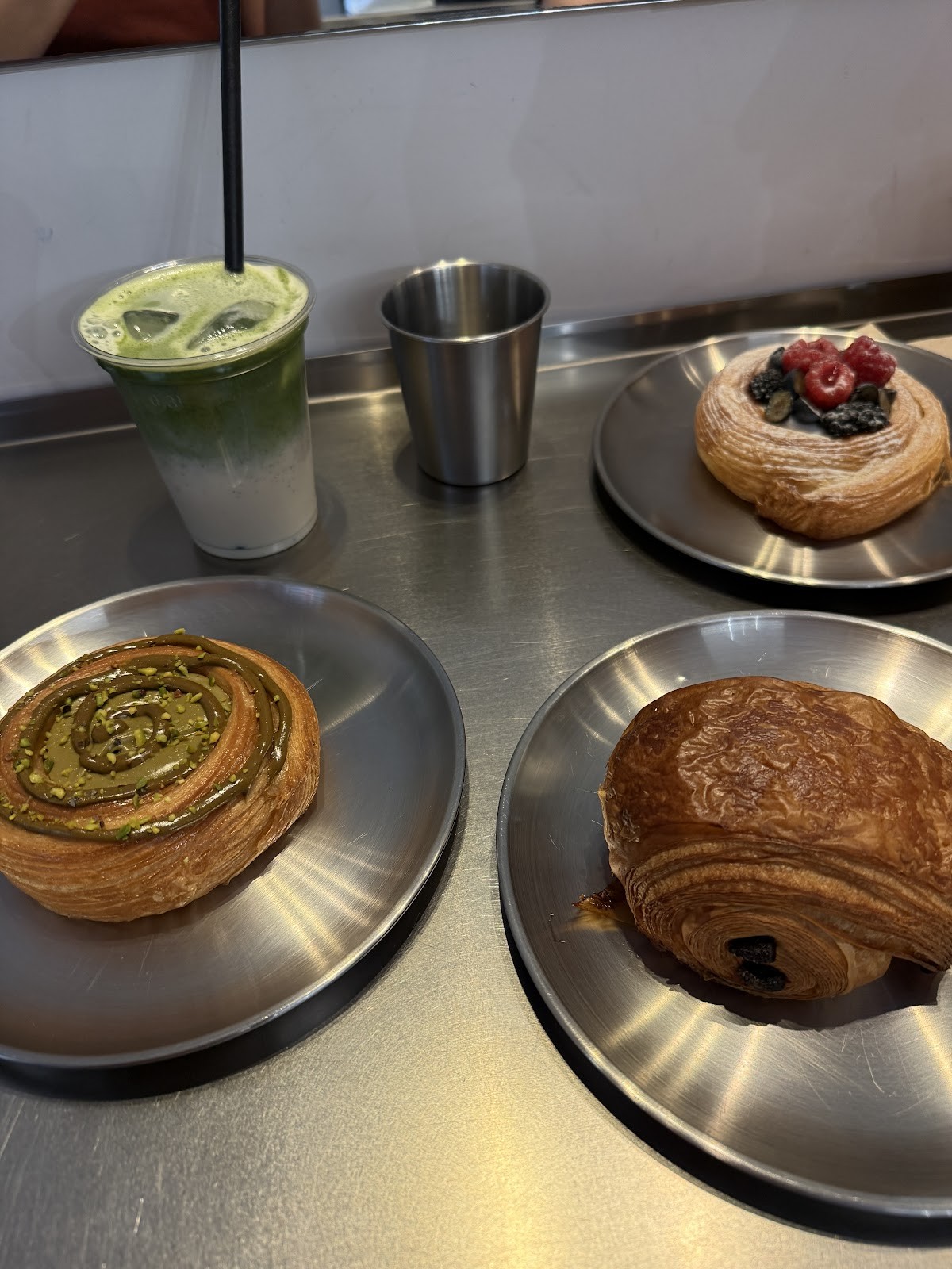 ALTERNA Mostrador Gelat: food & drinks