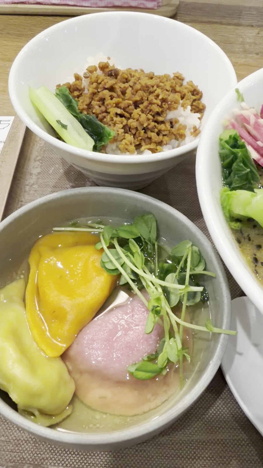 T's Tantan - JR Ikebukuro: food & drinks