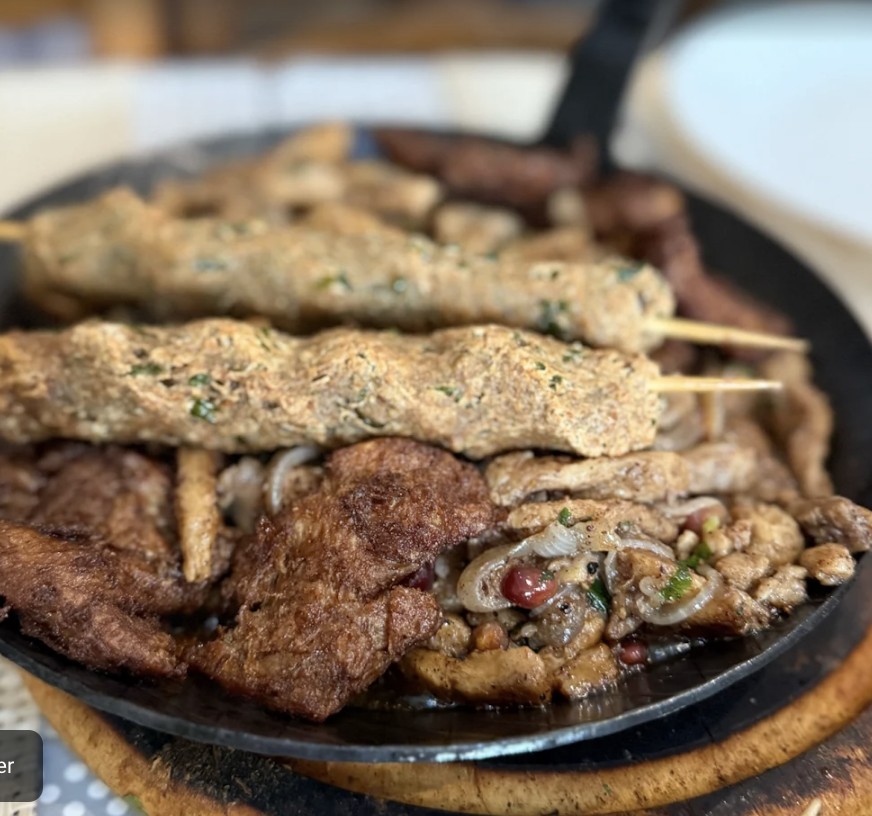 Vegano Mezo: food & drinks